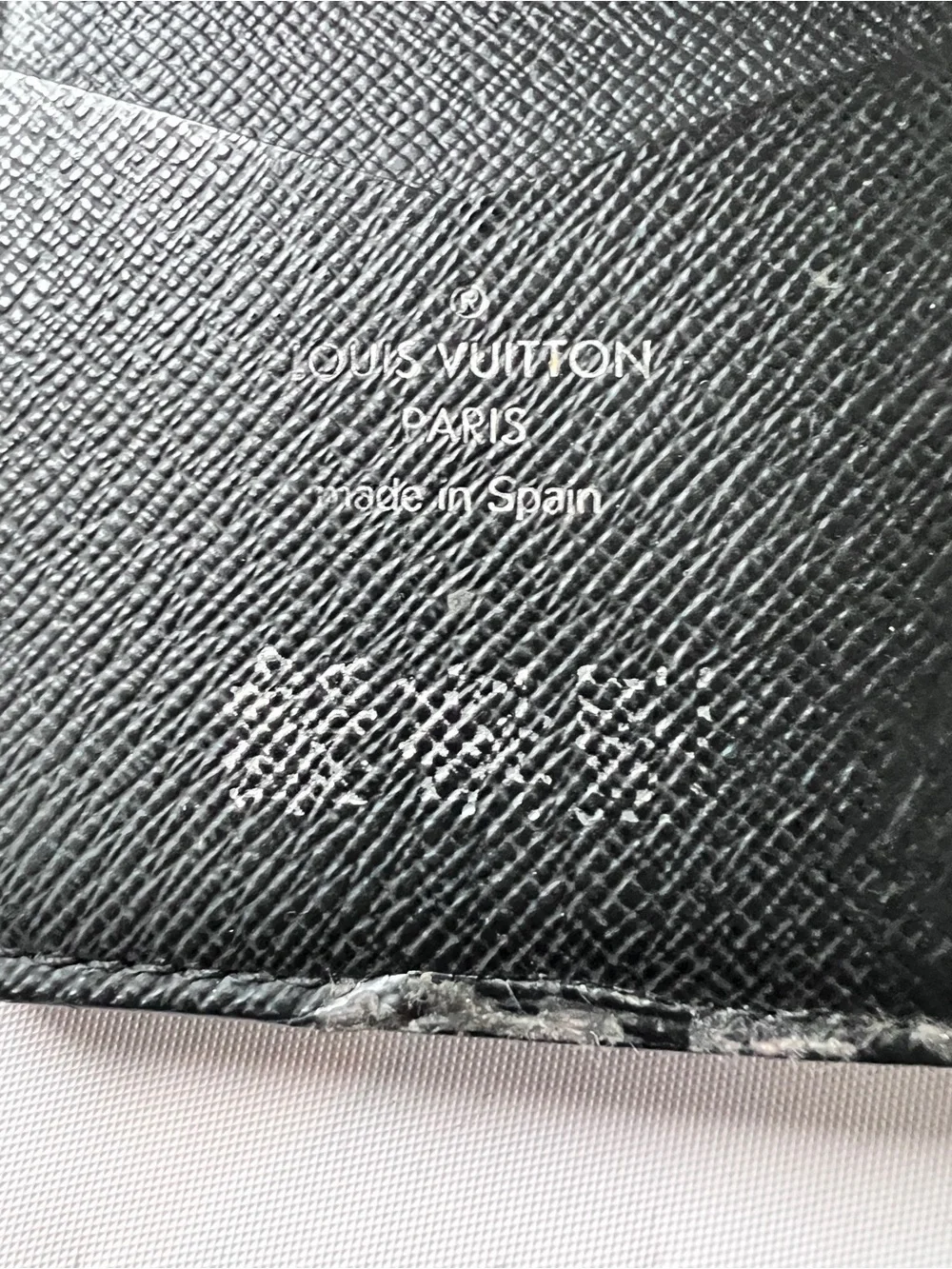 Louis Vuitton Damier Graphite Canvas Phone Folio Case black grey